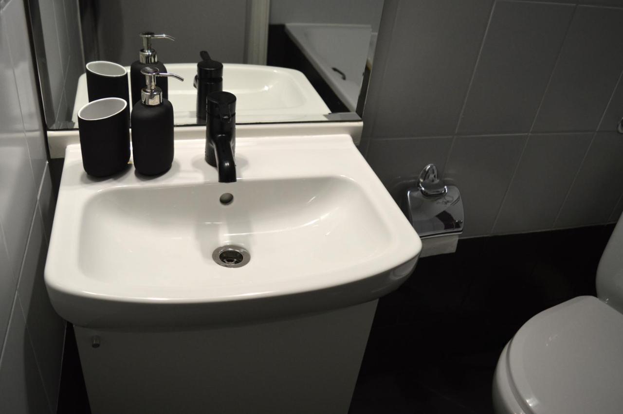 Ευρύχωρο Διαμέρισμα Στο Κέντρο Της Πόλης Kesriye Dış mekan fotoğraf